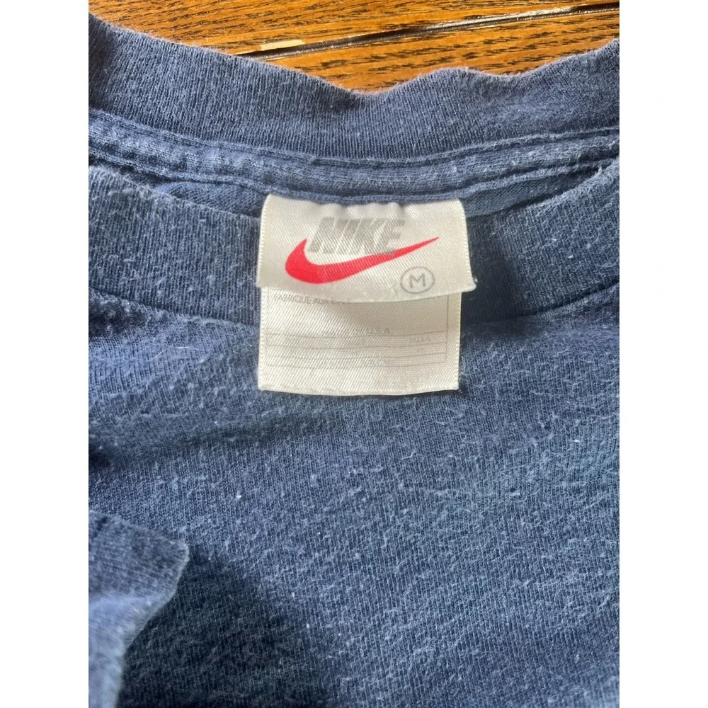 Vintage Nike Embroidered Swoosh T-Shirt Blue Made in USA Size Mediums